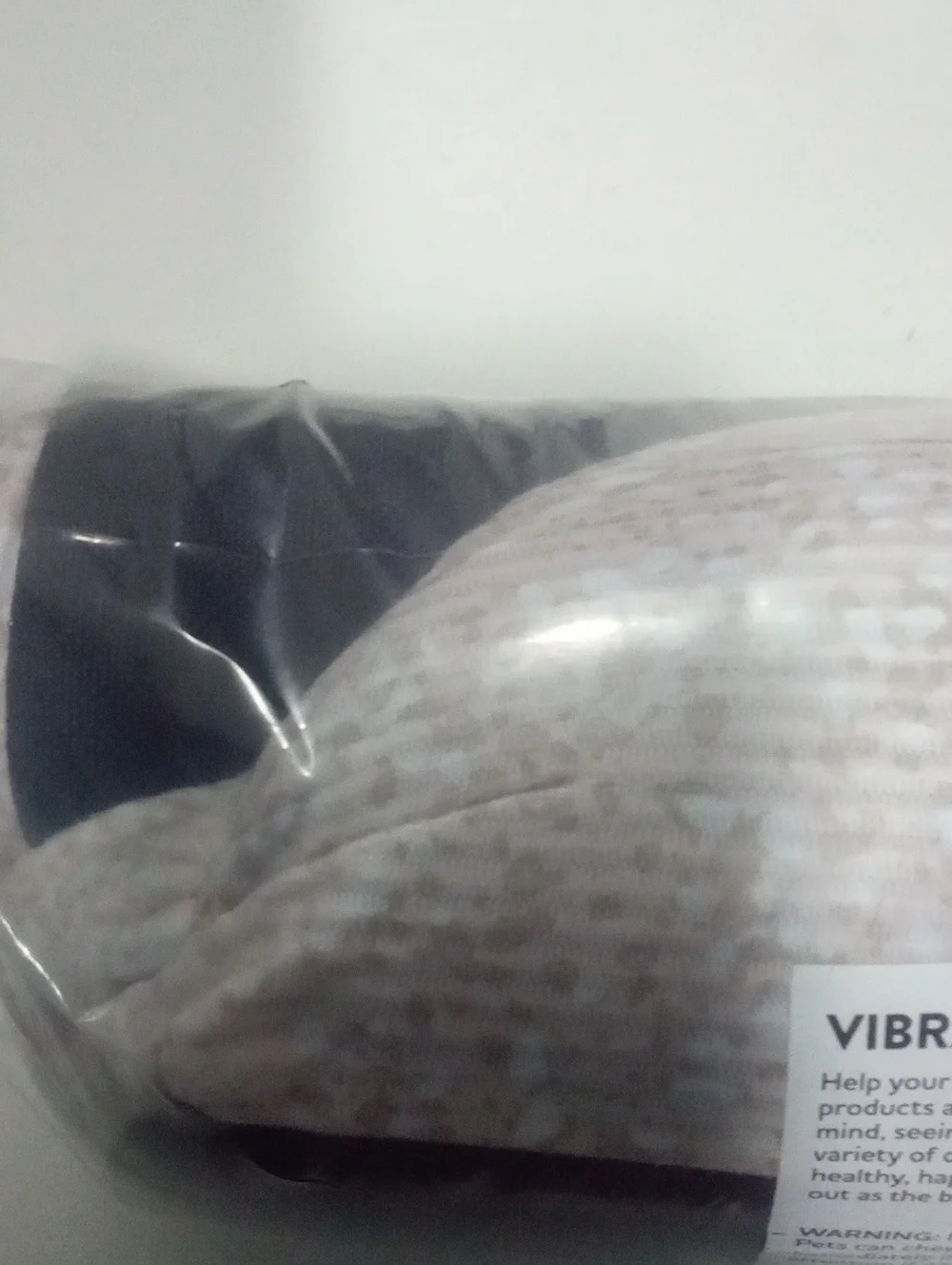 Vibrant Life Dog Cat Bed New In Package Tan Ivory